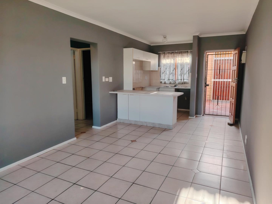 To Let 2 Bedroom Property for Rent in Morgenster Western Cape